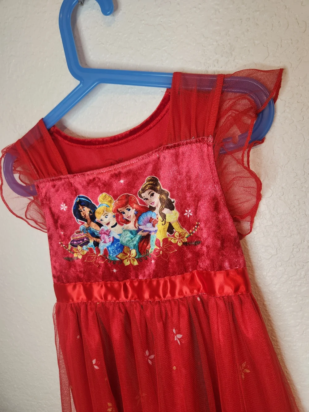 Disney Vintage Princesses Fantasy Girl's Nightgown Flame Resistant Size 6 Red